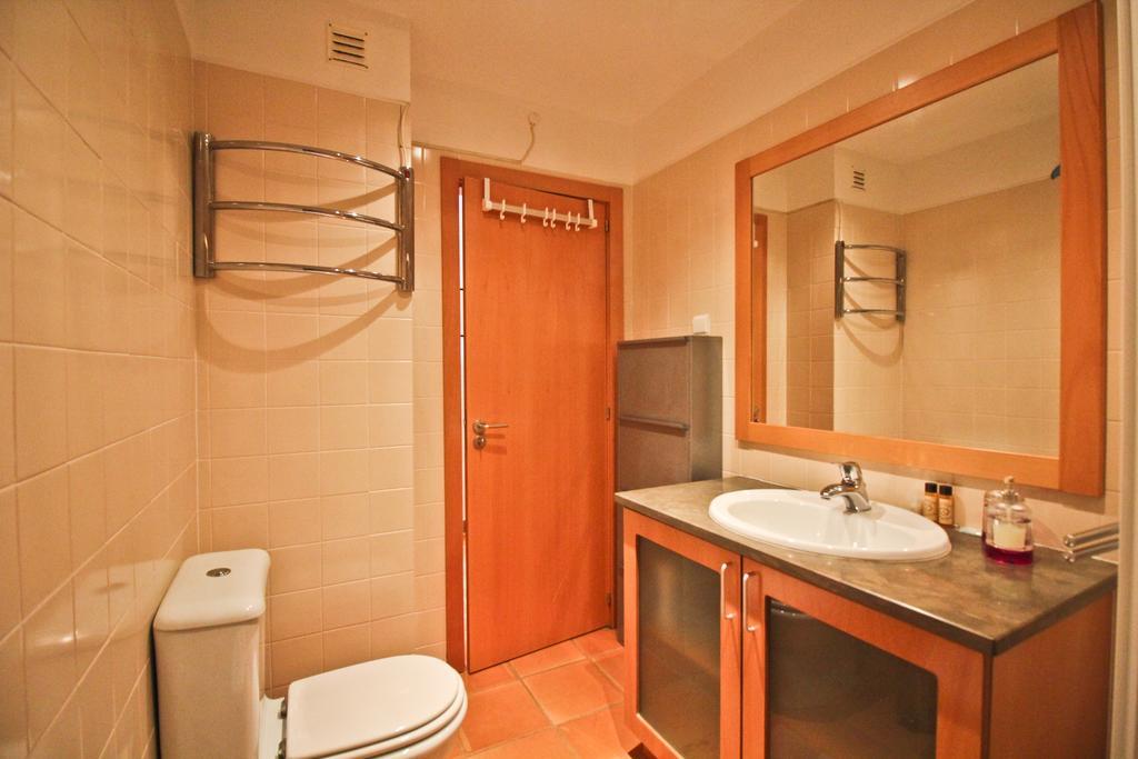 Apartamento T1 Em Lagos Com Piscina E Garagem Exteriör bild