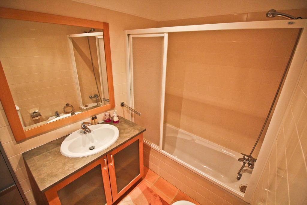 Apartamento T1 Em Lagos Com Piscina E Garagem Exteriör bild